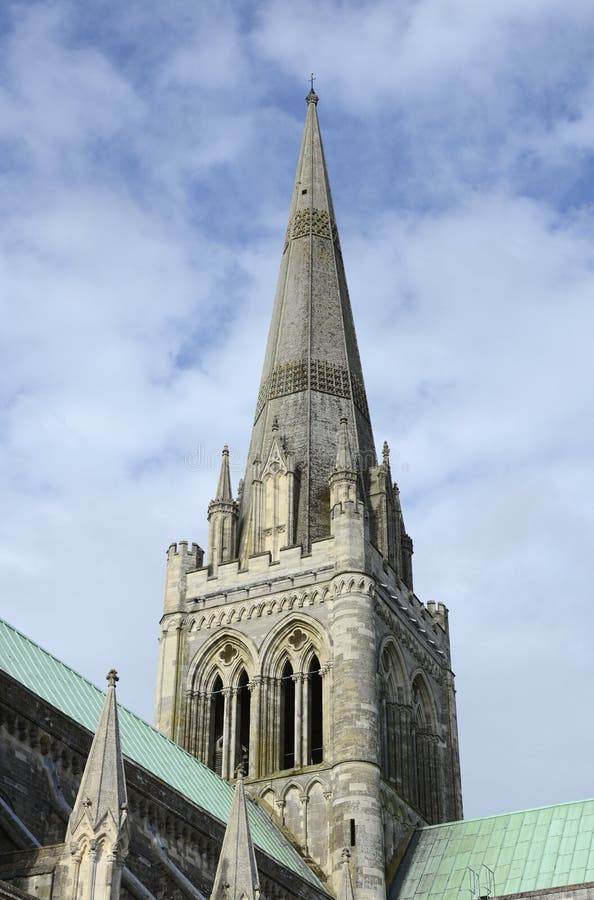 Spits van de Kathedraal van Chichester engeland royalty-vrije stock foto's Spits van de Kathedraal van Chichester engeland royalty-vrije stock foto's