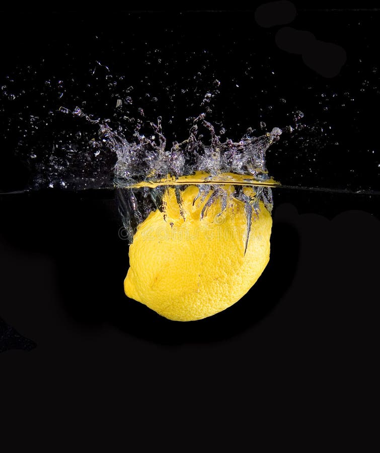 Splashing Lemon