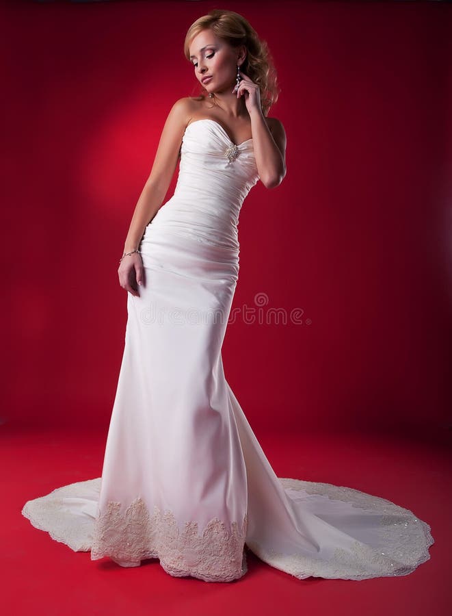 23 Wedding dresses - Slim Hourglass body shape bride ideas | wedding dresses,  bridal gowns, bride