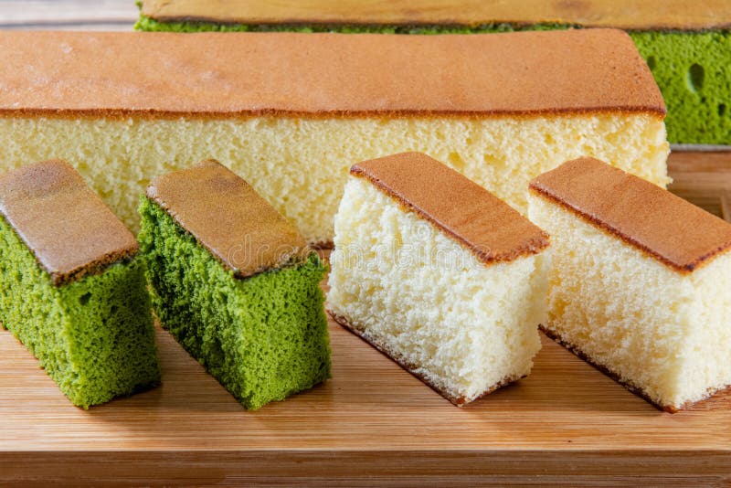 Sponge Cake with Matcha and Honey, Japanese Sweets, Castella Cake