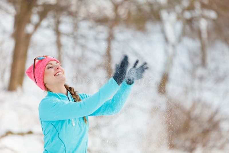 Sport d'hiver et mode femelle photos libres de droits Sport d'hiver et mode femelle photos libres de droits