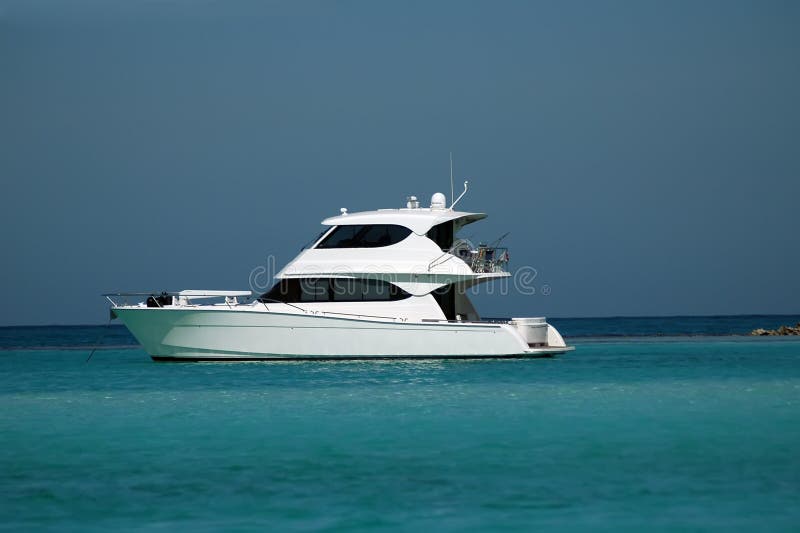 30,301 Sport Fishing Boat Stock Photos - Free & Royalty-Free Stock Photos  from Dreamstime