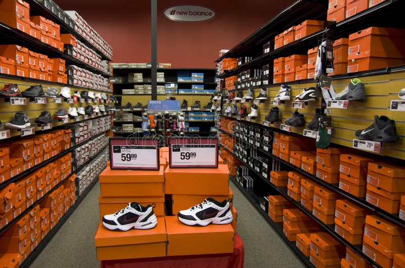 sport authority shoes