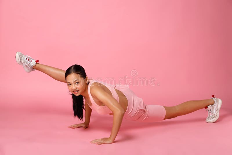 12 Years Old Sport Teenager Wear Fitness Yoga Pastel Pink, Girl Power Stock  Photo - Image of fighting, position: 224581254