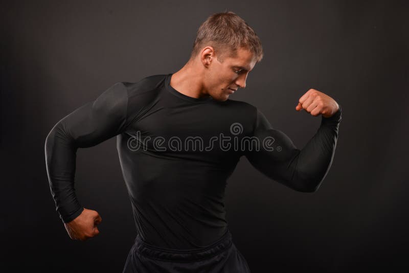 sportif modèle mâle image libre de droits sportif modèle mâle image libre de droits