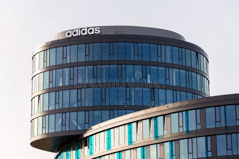 company adidas