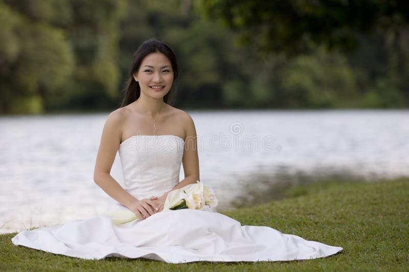 Download Sposa asiatica 11 fotografia stock. Immagine di amore, gioia - 221964
