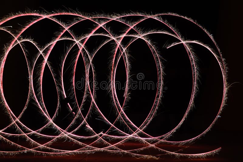 Sppining Feuer poi des Mannes in Thailand stockfotos Sppining Feuer poi des Mannes in Thailand stockfotos