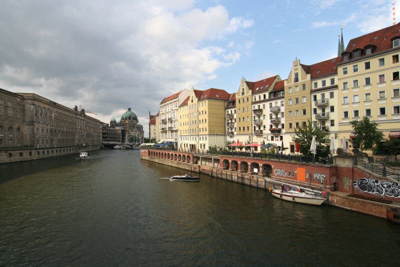 Spree and Nikolaiviertel