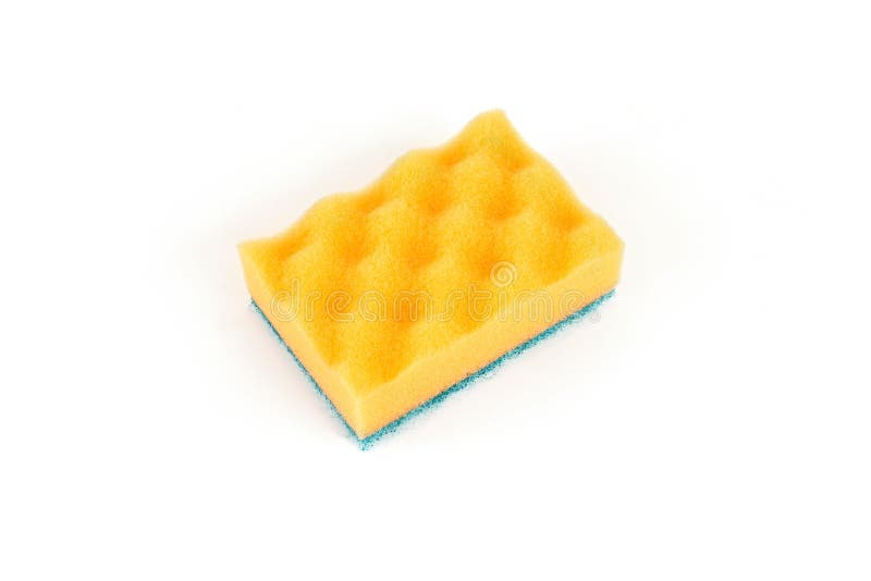 Spugna per lavare i piatti, isolata su fondo bianco immagini stock libere da diritti Spugna per lavare i piatti, isolata su fondo bianco immagini stock libere da diritti