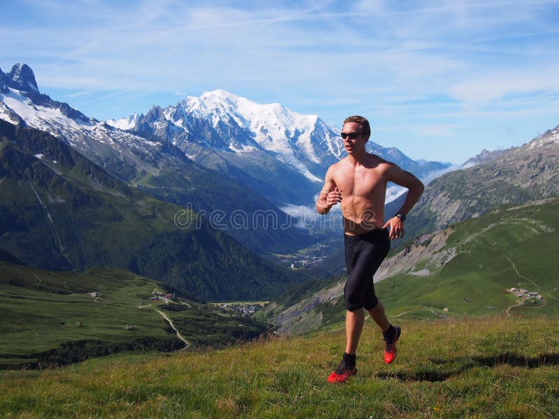 Spur, die in Chamonix France läuft stockbild Spur, die in Chamonix France läuft stockbild