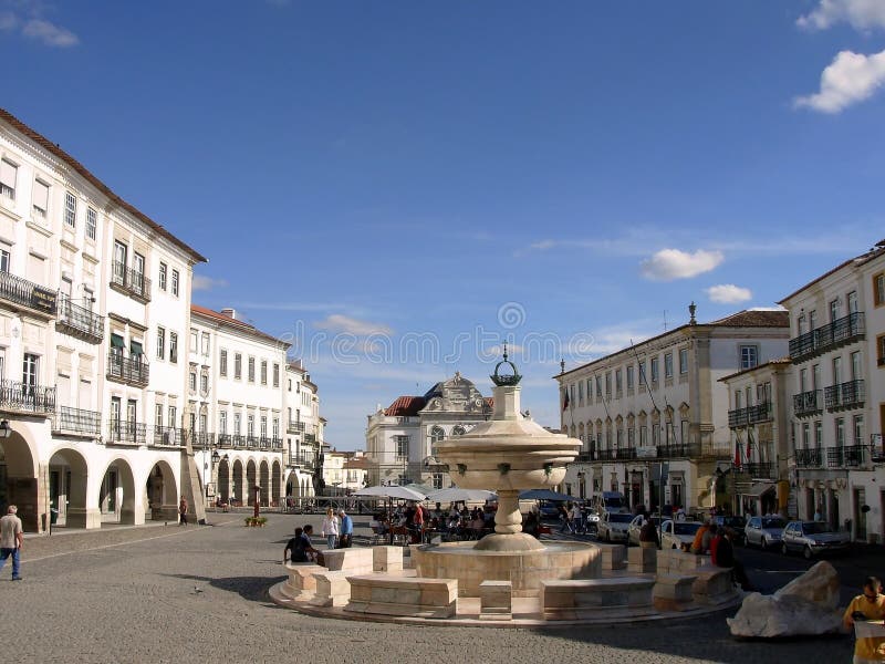 Square of the Giraldo IV