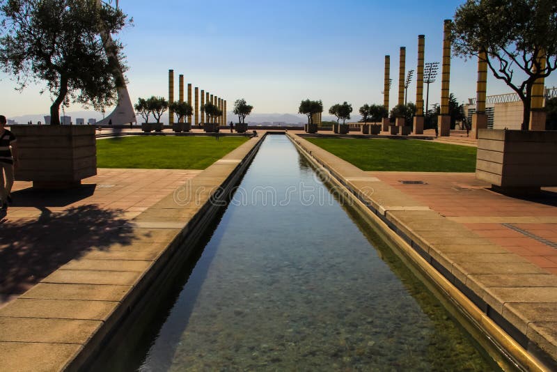 Square kallad Placa Europa Barcelona, Montjuic, Spanien royaltyfri fotografi Square kallad Placa Europa Barcelona, Montjuic, Spanien royaltyfri fotografi