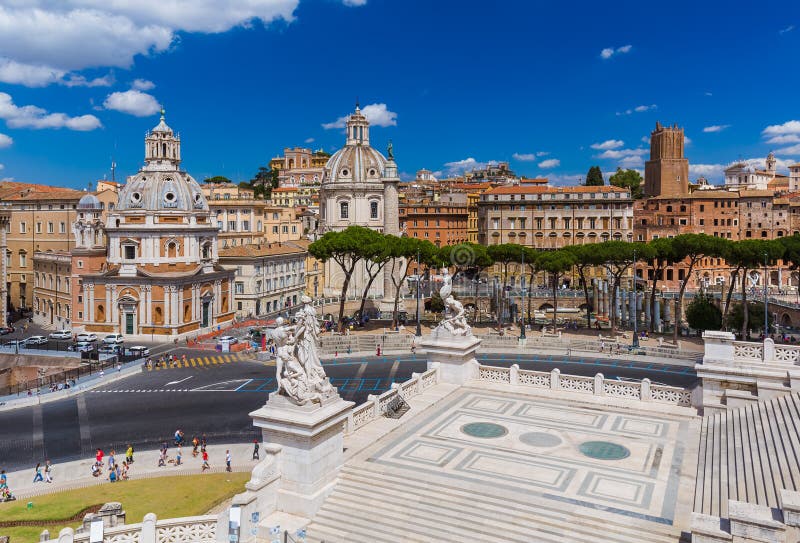 Square Piazza Venezia in Rome Italy Editorial Stock Photo - Image of ...