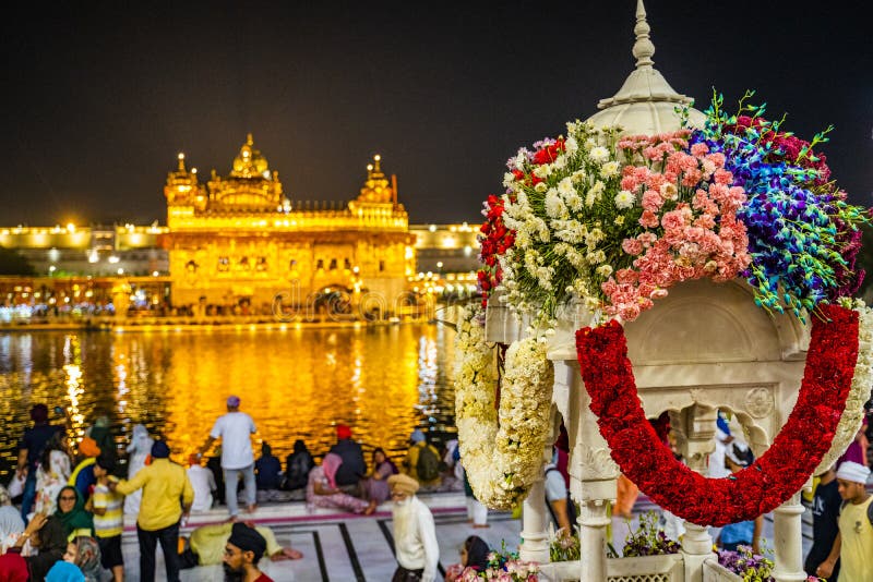 Sri Harmandir Sahib Decorated with Millions of Flowers for Prakash Purab of  Sri Guru Granth Sahib. Editorial Photo - Image of flowers, indian: 254824101