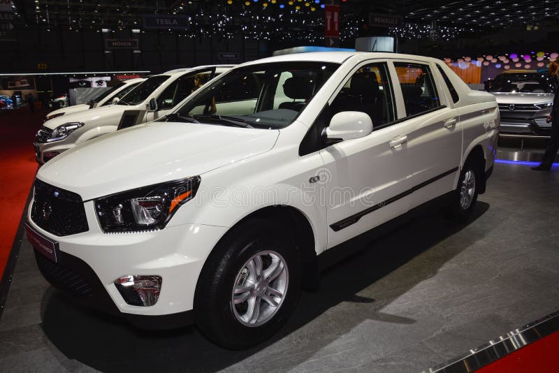 Ssangyong Korando sportuppsamling royaltyfria bilder