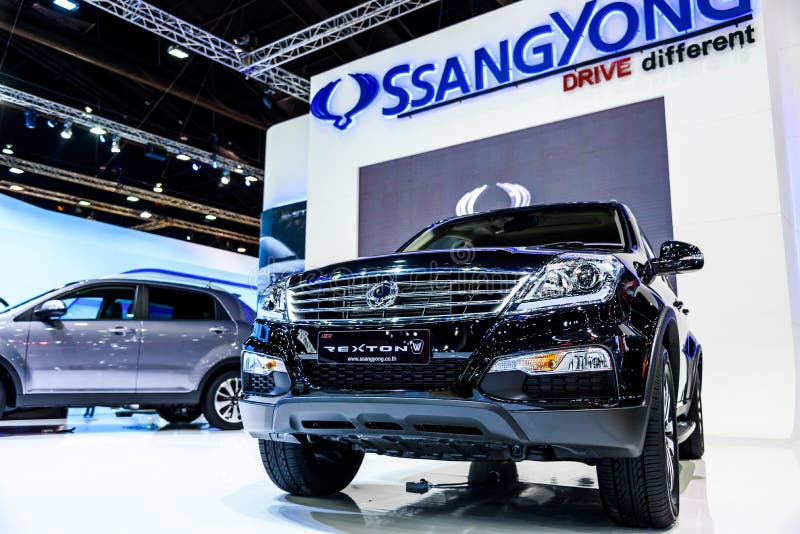 Ssangyong Rexton royaltyfri fotografi