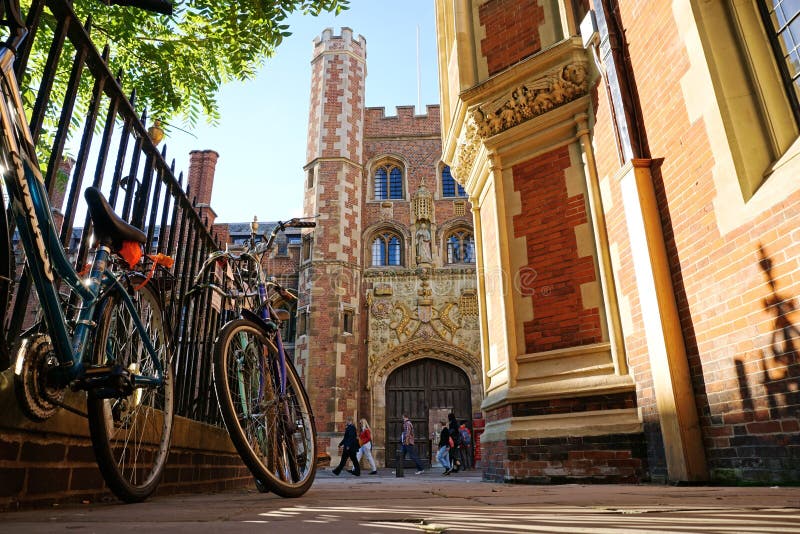 St John Universiteit, Cambridge, Engeland royalty-vrije stock afbeelding St John Universiteit, Cambridge, Engeland royalty-vrije stock afbeelding
