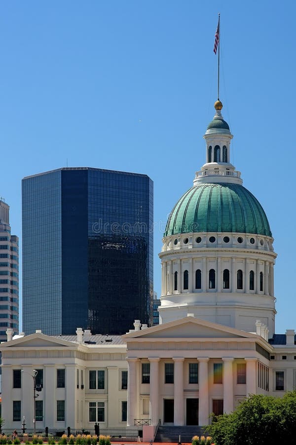 Downtown St. Louis And The Old Court House Stock Image Image of