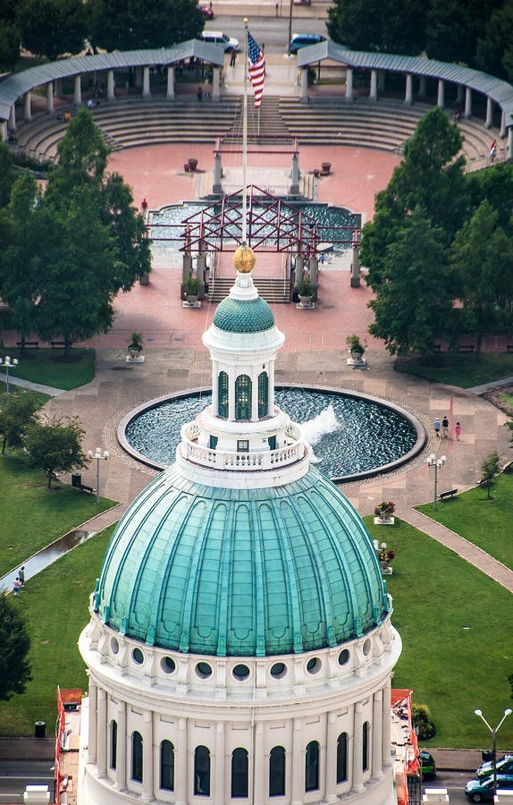 Letecký pohľad z medzník súdny dvor sa nachádza v centrum.