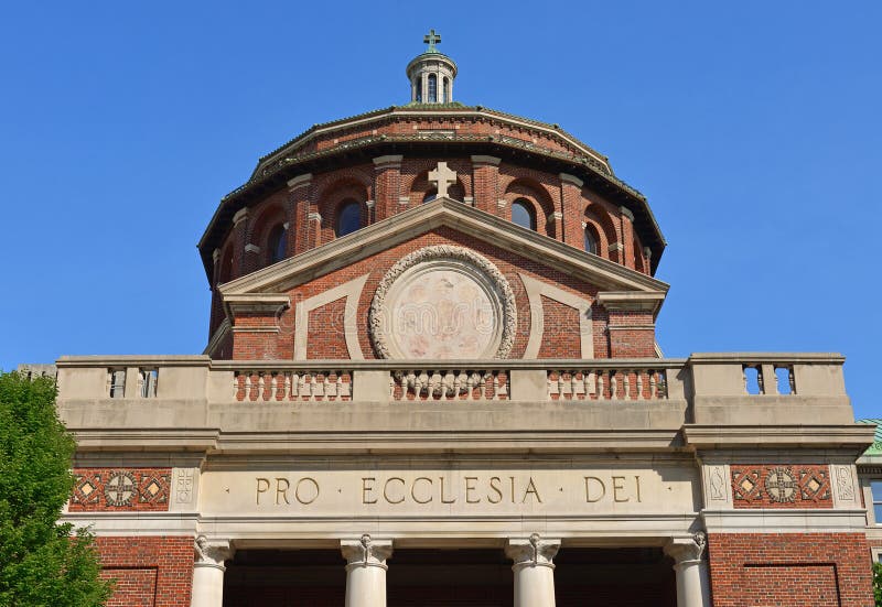 St Paul Chapel, sulla citt? universitaria di Morningside Heights dell'universit? di Columbia in Manhattan, New York, chiesa episc fotografia stock St Paul Chapel, sulla citt? universitaria di Morningside Heights dell'universit? di Columbia in Manhattan, New York, chiesa episc fotografia stock