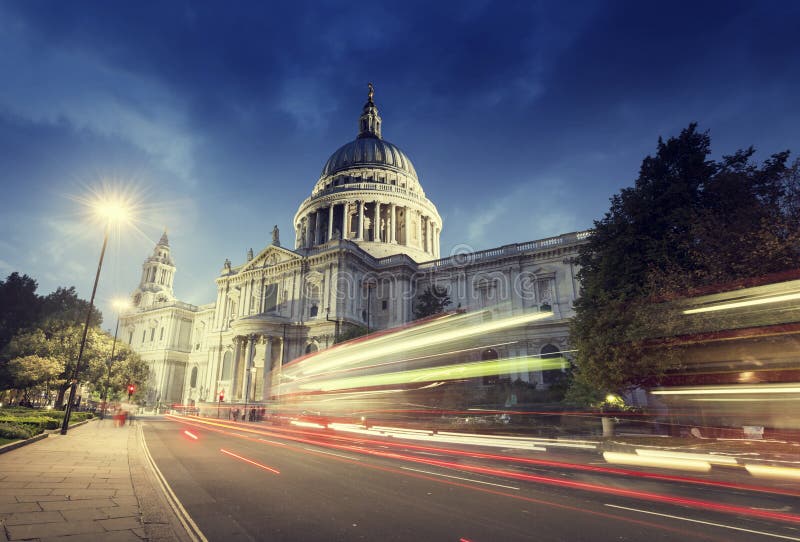 St Paul S Cathedral and Moving Double Decker Bus, London Stock Photo ...