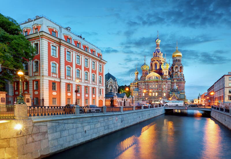 St Petersburg - iglesia del salvador en sangre derramada, Rusia imágenes de archivo libres de regalías St Petersburg - iglesia del salvador en sangre derramada, Rusia imágenes de archivo libres de regalías