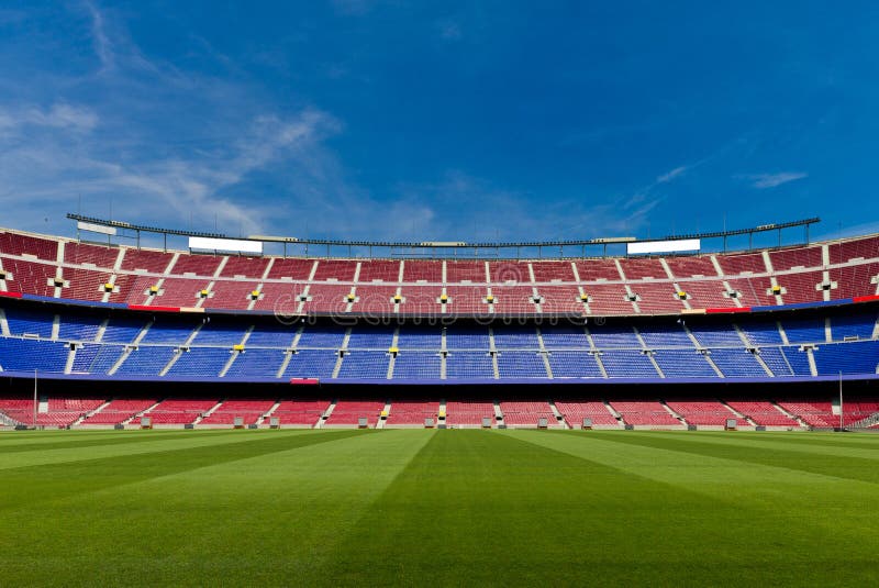 Stade de football vide photos libres de droits Stade de football vide photos libres de droits