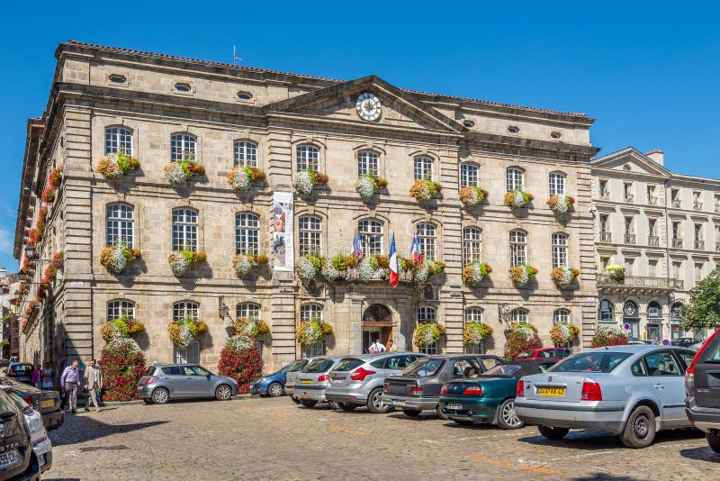 Stadhuis van Le Puy Engelse Velay - Frankrijk stock foto Stadhuis van Le Puy Engelse Velay - Frankrijk stock foto