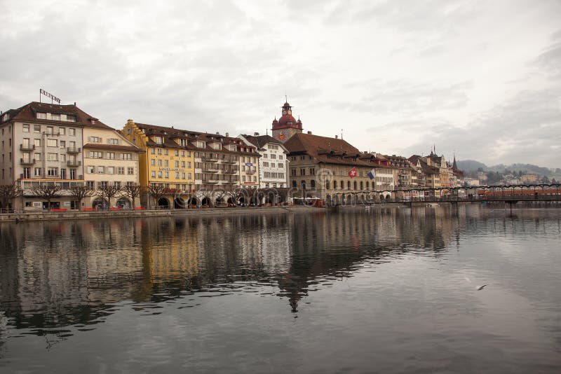 Stadsmeningen van Luzern van de binnenstad (Luzerne), Zwitserland stock fotografie Stadsmeningen van Luzern van de binnenstad (Luzerne), Zwitserland stock fotografie