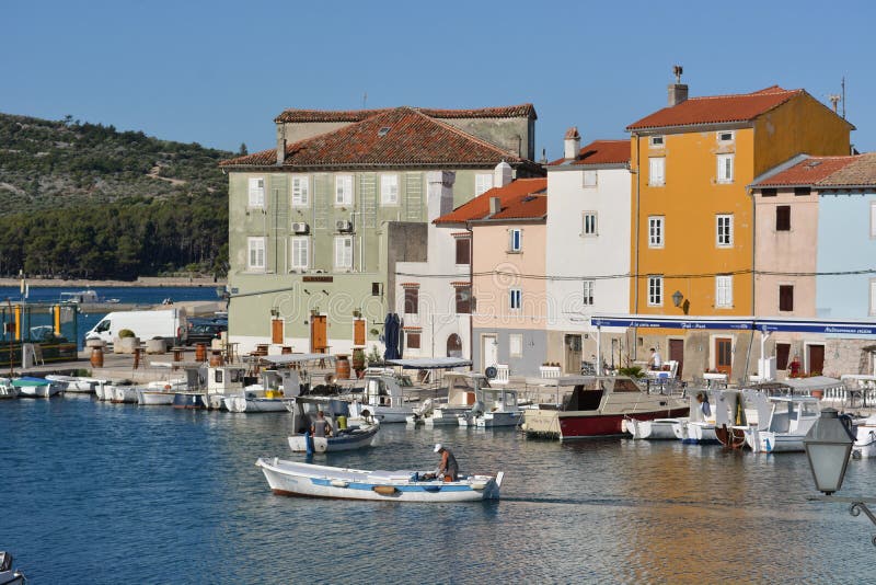 Stadt von Cres lizenzfreie stockfotos Stadt von Cres lizenzfreie stockfotos