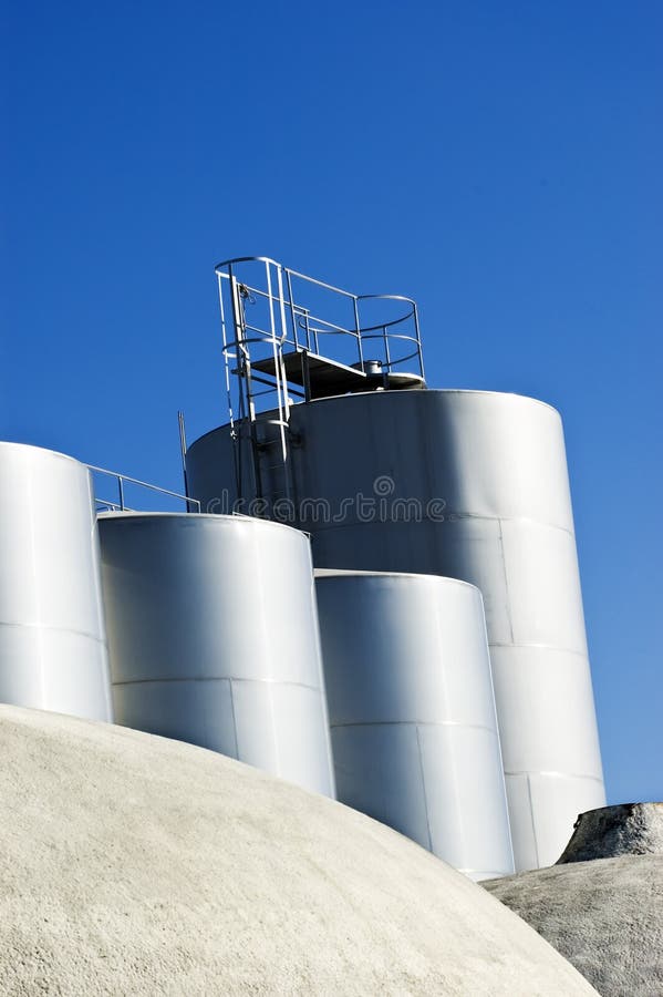 Stainless steel tanks