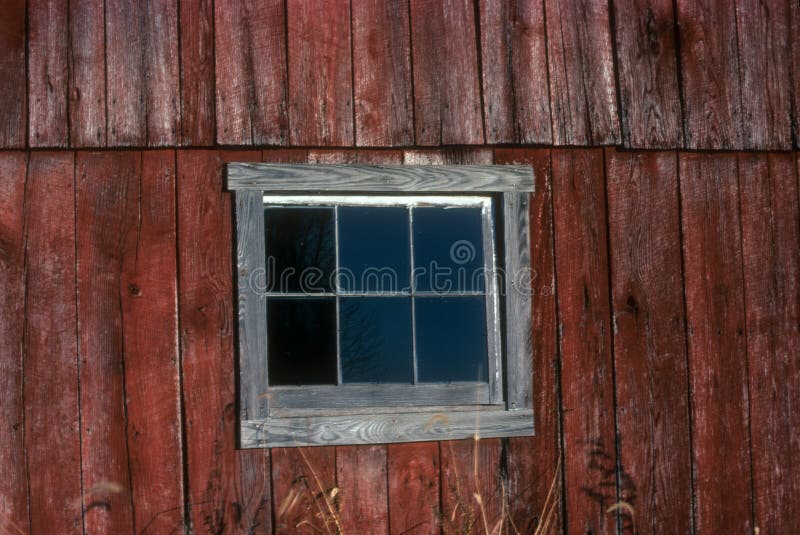 StallFenster stockbild. Bild von woodgrain, rauh