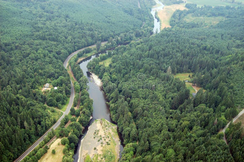 Washington state farmland is abundant in the regionâ€™s many river valleys. Washington state farmland is abundant in the regionâ€™s many river valleys.