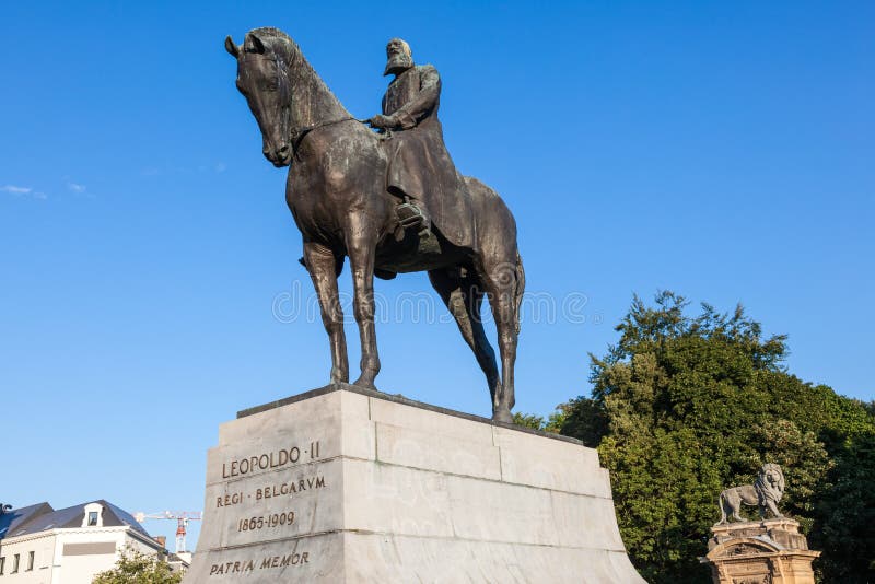 Standbeeld van Leopold II in Brussel, België royalty-vrije stock afbeelding Standbeeld van Leopold II in Brussel, België royalty-vrije stock afbeelding