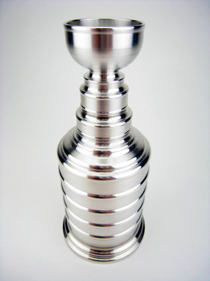 https://thumbs.dreamstime.com/b/stanley-cup-stainless-steel-champion-trophy-31596419.jpg