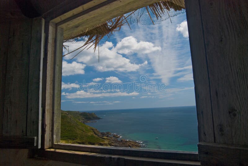 Stanza con una vista immagini stock libere da diritti Stanza con una vista immagini stock libere da diritti