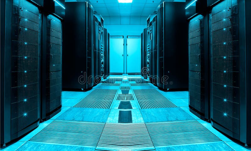 Stanza simmetrica del server con le file degli elaboratori centrali nel centro dati moderno, progettazione futuristica immagine stock libera da diritti