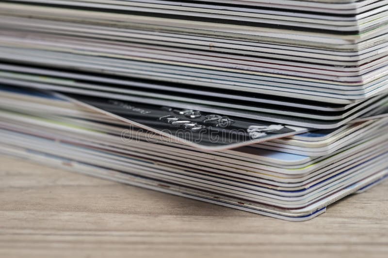Stapel der Kreditkarten lizenzfreie stockfotografie Stapel der Kreditkarten lizenzfreie stockfotografie