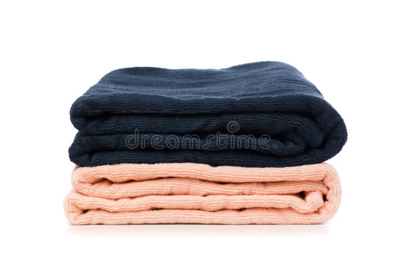 Stapel schone zachte handdoeken op witte achtergrondafbeelding stock afbeelding Stapel schone zachte handdoeken op witte achtergrondafbeelding stock afbeelding