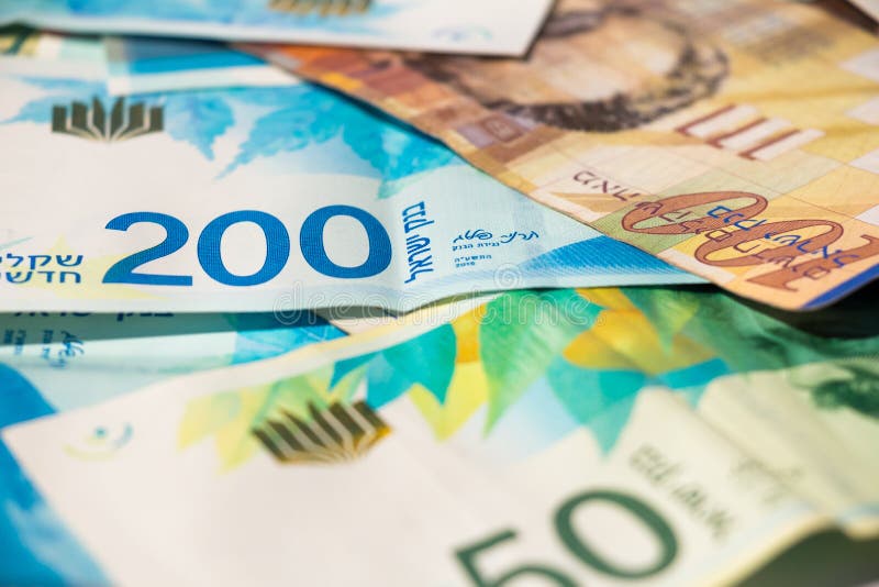 Stapel von verschiedenem von den israelischen SchekelHaushaltplänen stockfotografie Stapel von verschiedenem von den israelischen SchekelHaushaltplänen stockfotografie