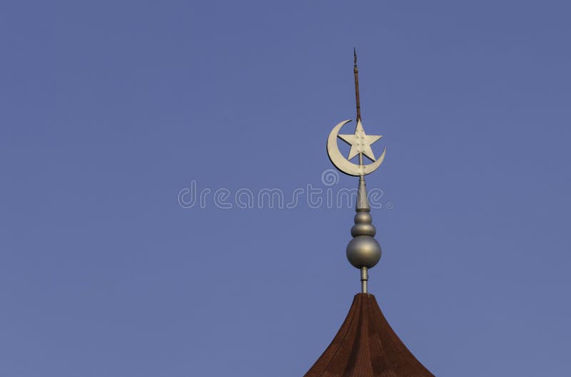 The Star and Crescent Moon on the Top of the Mosque Stock Image - Image of  arab, symbol: 187460265