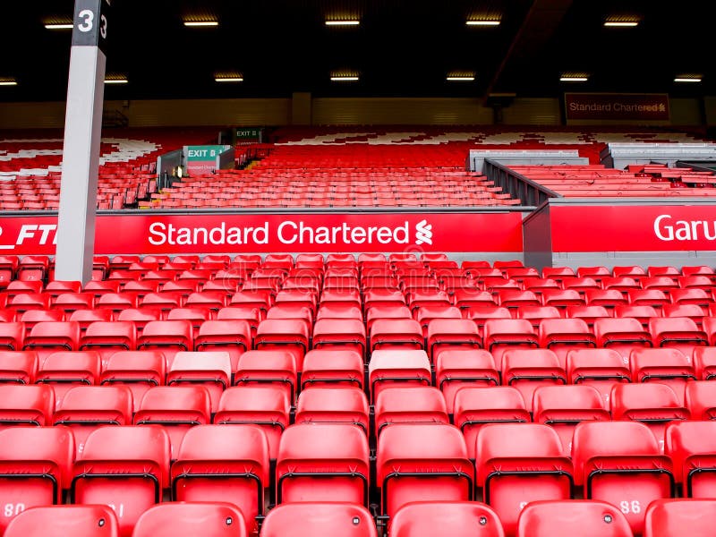 A Sala De Mudança No Estádio De Anfield Em Liverpool, Reino Unido Imagem  Editorial - Imagem de britânico, cidade: 122762180