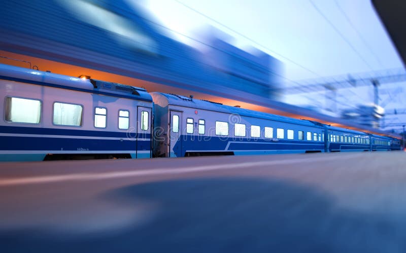 Treinstation royalty-vrije stock afbeelding