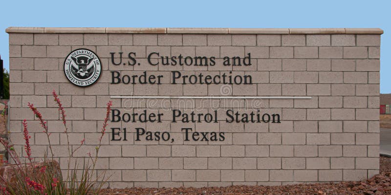 Station de patrouille de frontière, signe d'entrée principale d'El Paso le Texas image libre de droits Station de patrouille de frontière, signe d'entrée principale d'El Paso le Texas image libre de droits