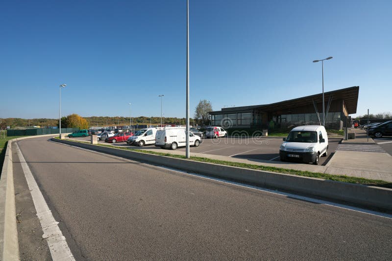 Stationsservice Aire de Metz, helgonprivat, av autorouten A4 i Frankrike royaltyfri foto Stationsservice Aire de Metz, helgonprivat, av autorouten A4 i Frankrike royaltyfri foto