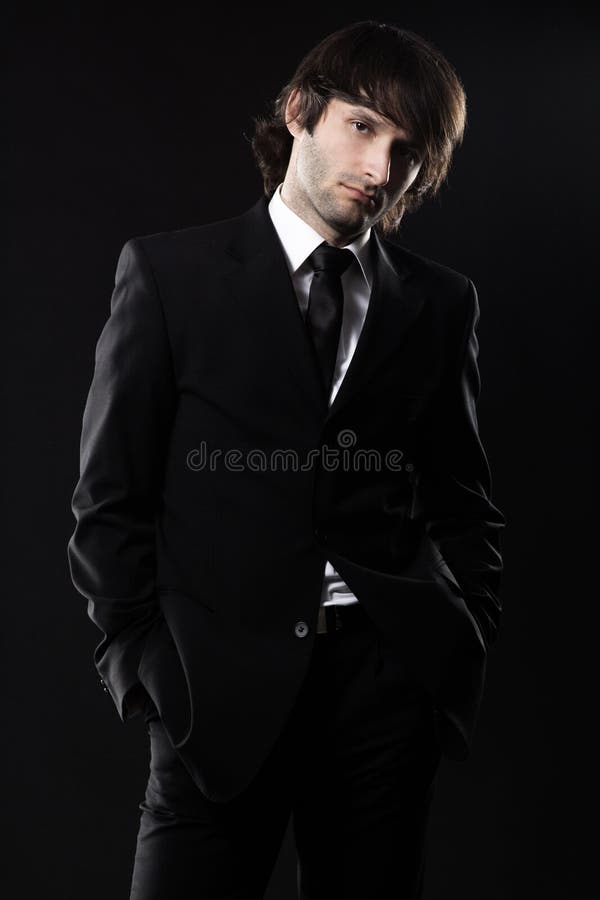 Stattlicher eleganter Mann stockfoto