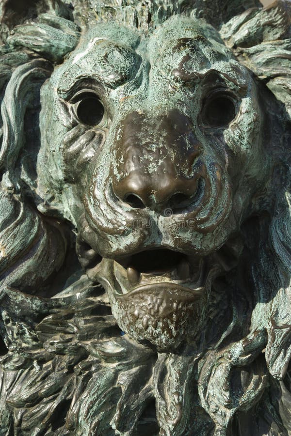 Statua Bronze del leone a Venezia, Italia. immagine stock libera da diritti