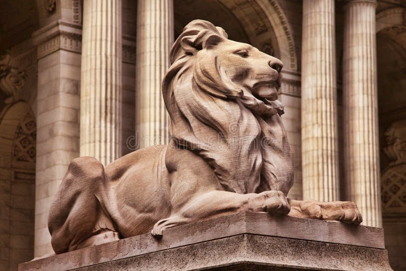 Statua del leone immagine stock libera da diritti