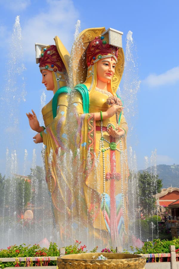Statua del mazu cinese della dea del mare, immagine dello srgb fotografia stock Statua del mazu cinese della dea del mare, immagine dello srgb fotografia stock